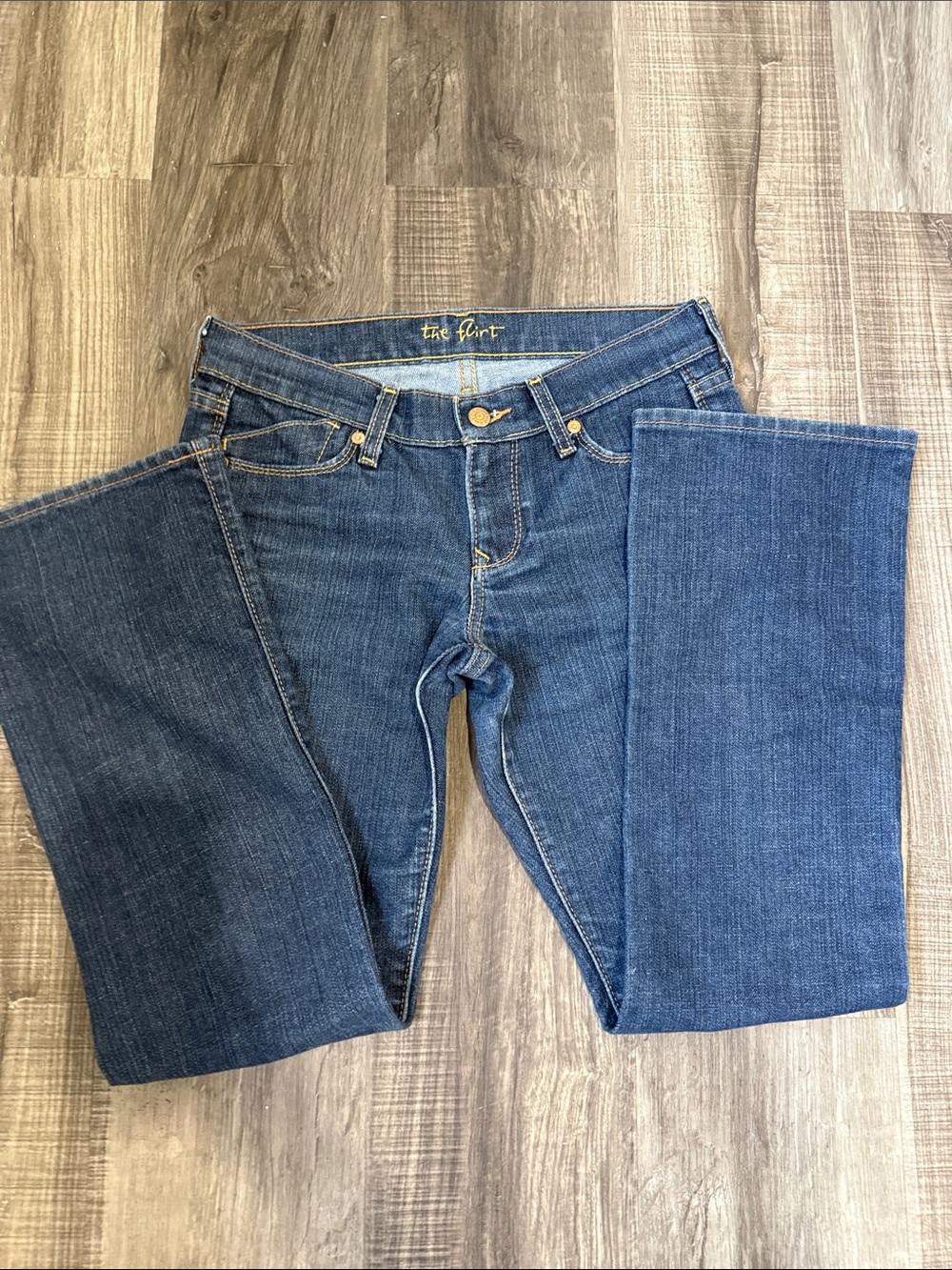 Old Navy Women's Boot Cut Jeans in Dark Blue Wash